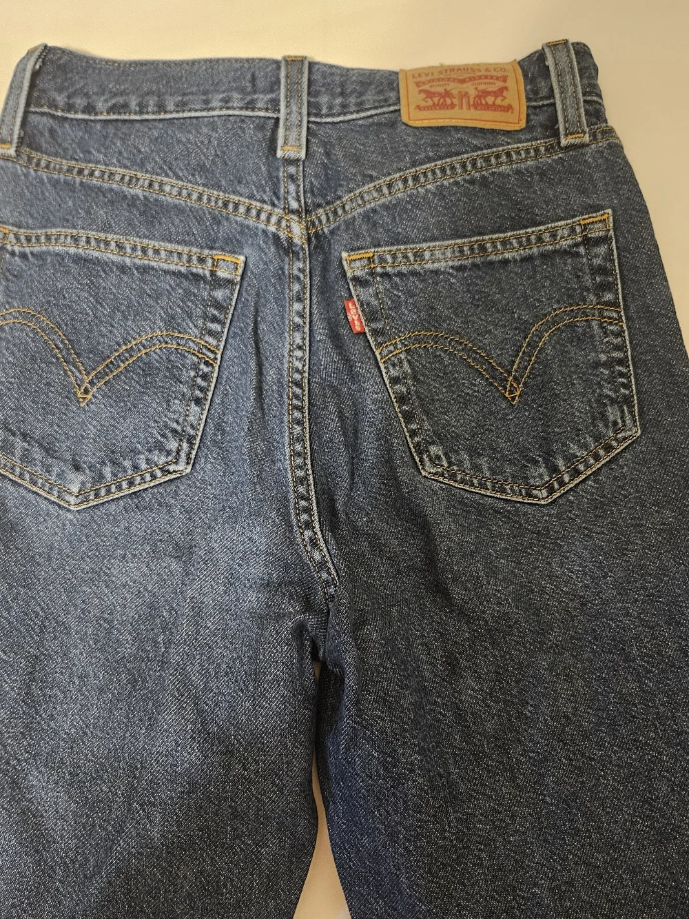 Levis timeless high